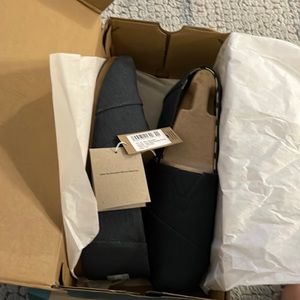 Toms Mens Alpargata Size 11.5 Shoes